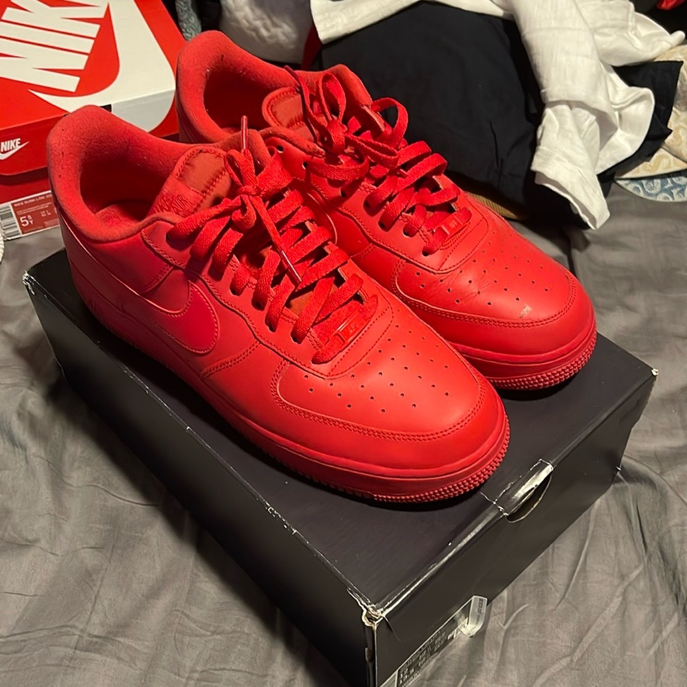 airforces red